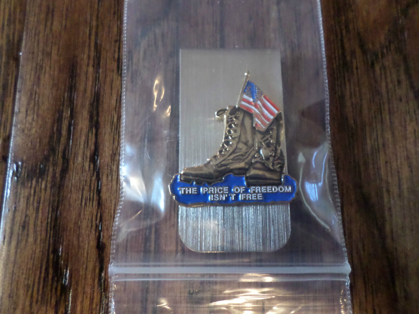 U.S MILITARY THE PRICE OF FREEDOM ISN'T FREE METAL MONEY CLIP VETERANS U.S MADE