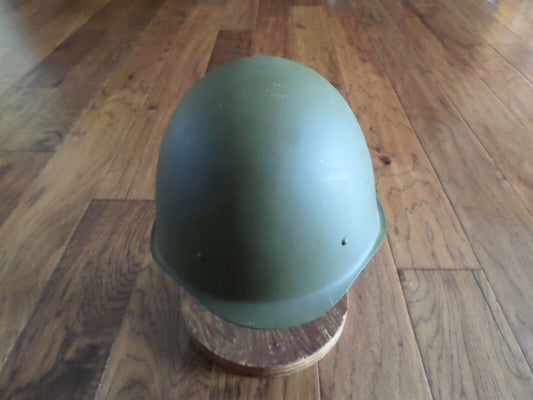 POST WWII RUSSIAN SSH-40 HELMET WITH LINER AND CHIN STRAP 1957