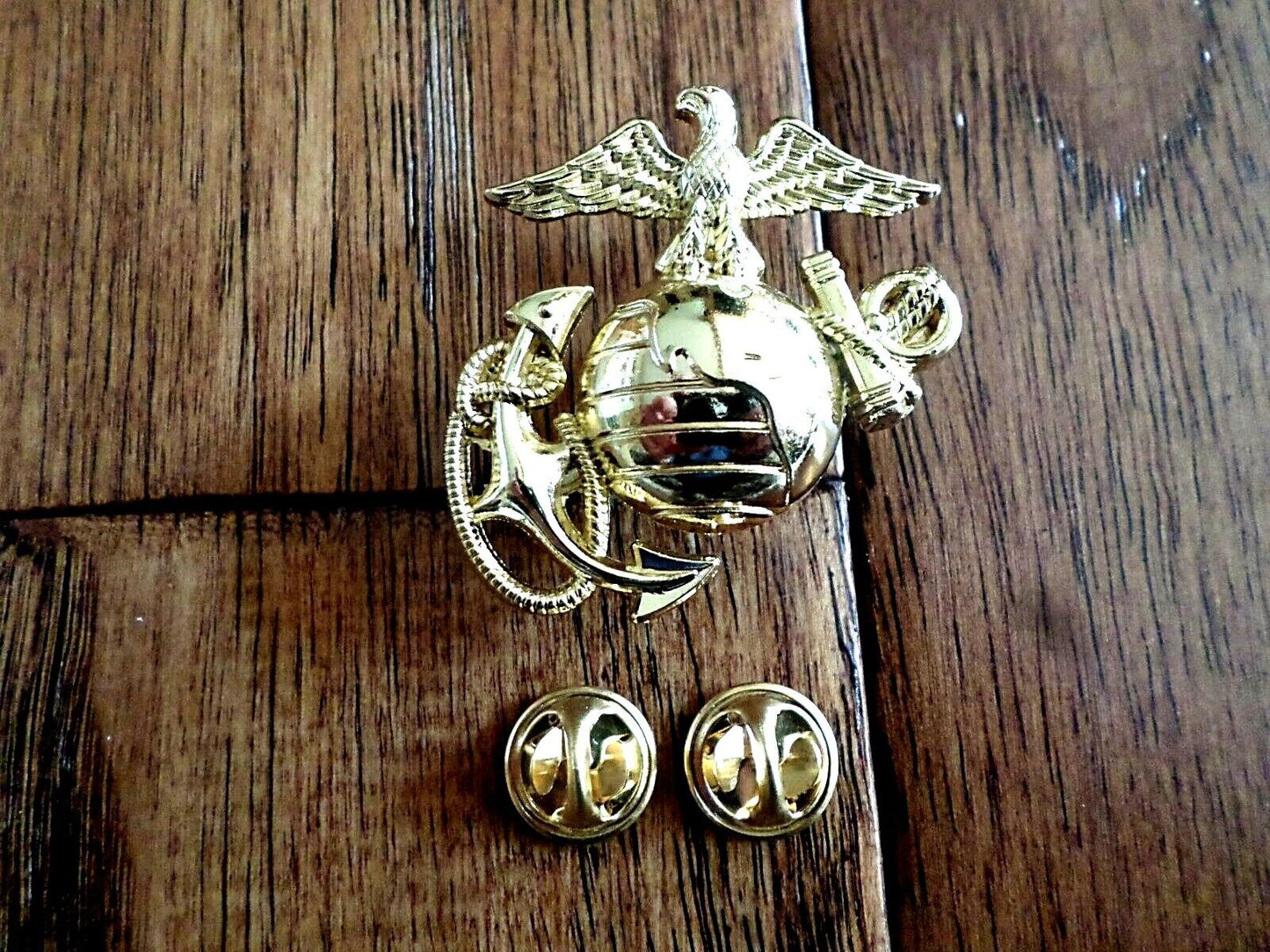 U.S MARINE CORPS EGA LAPEL HAT CAP PIN USMC EAGLE GLOBE & ANCHOR LEFT INSIGNIA