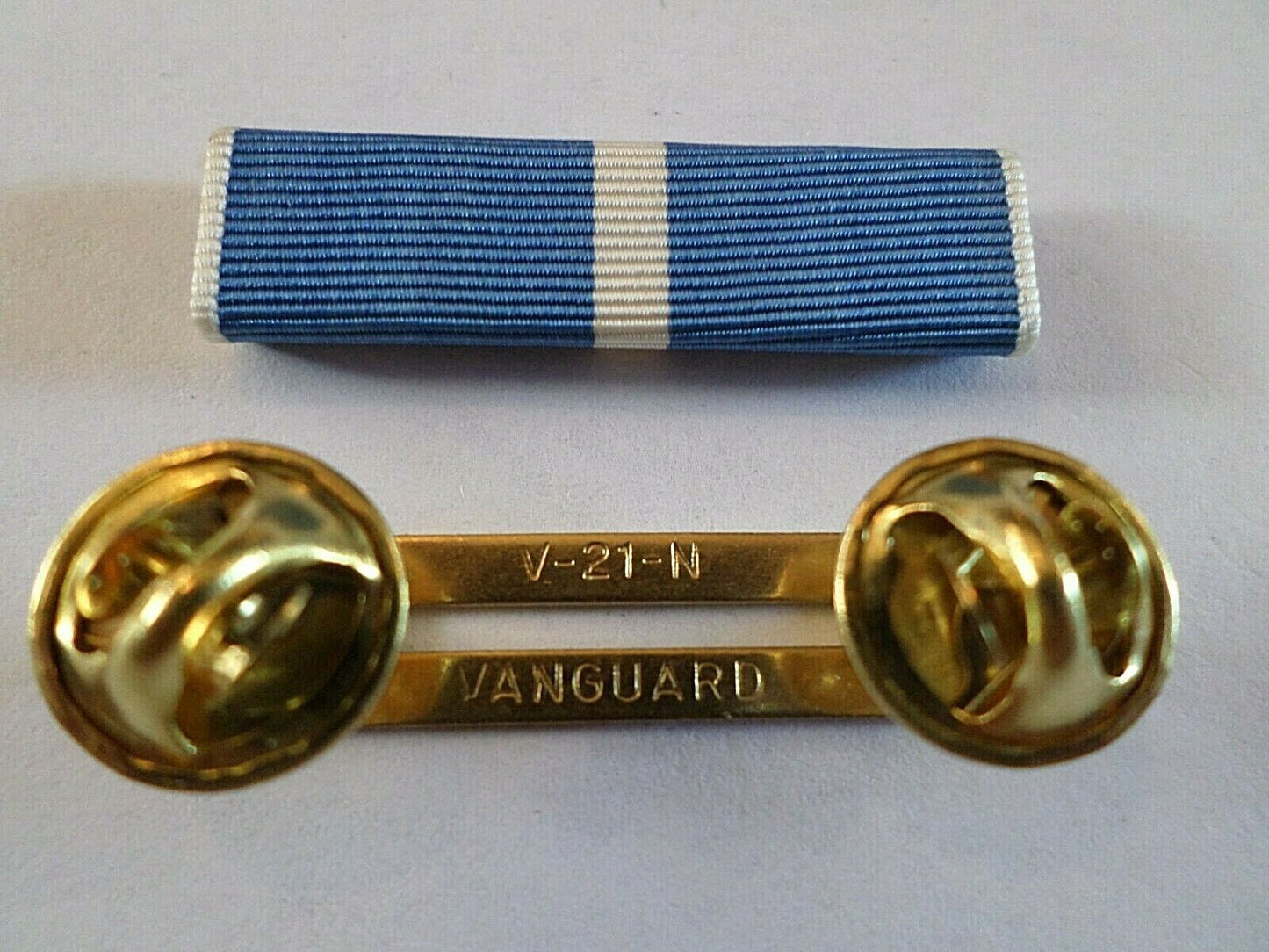 KOREAN SERVICE RIBBON WITH BRASS RIBBON HOLDER U.S MILITARY VETERAN