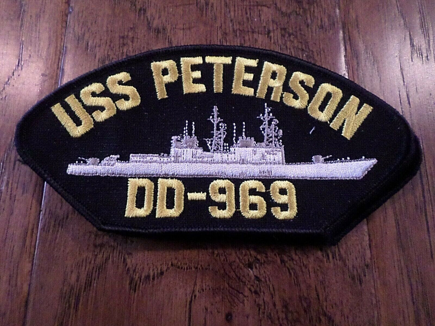 U.S NAVY SHIP HAT PATCH USS PETERSON DD-969 SHIP PATCH HEAT TRANSFER