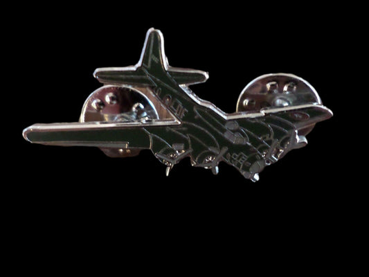 U.S MILITARY B-17 FLYING FORTRESS BOMBER PLANE HAT PIN DOUBLE CLUTCH BACK