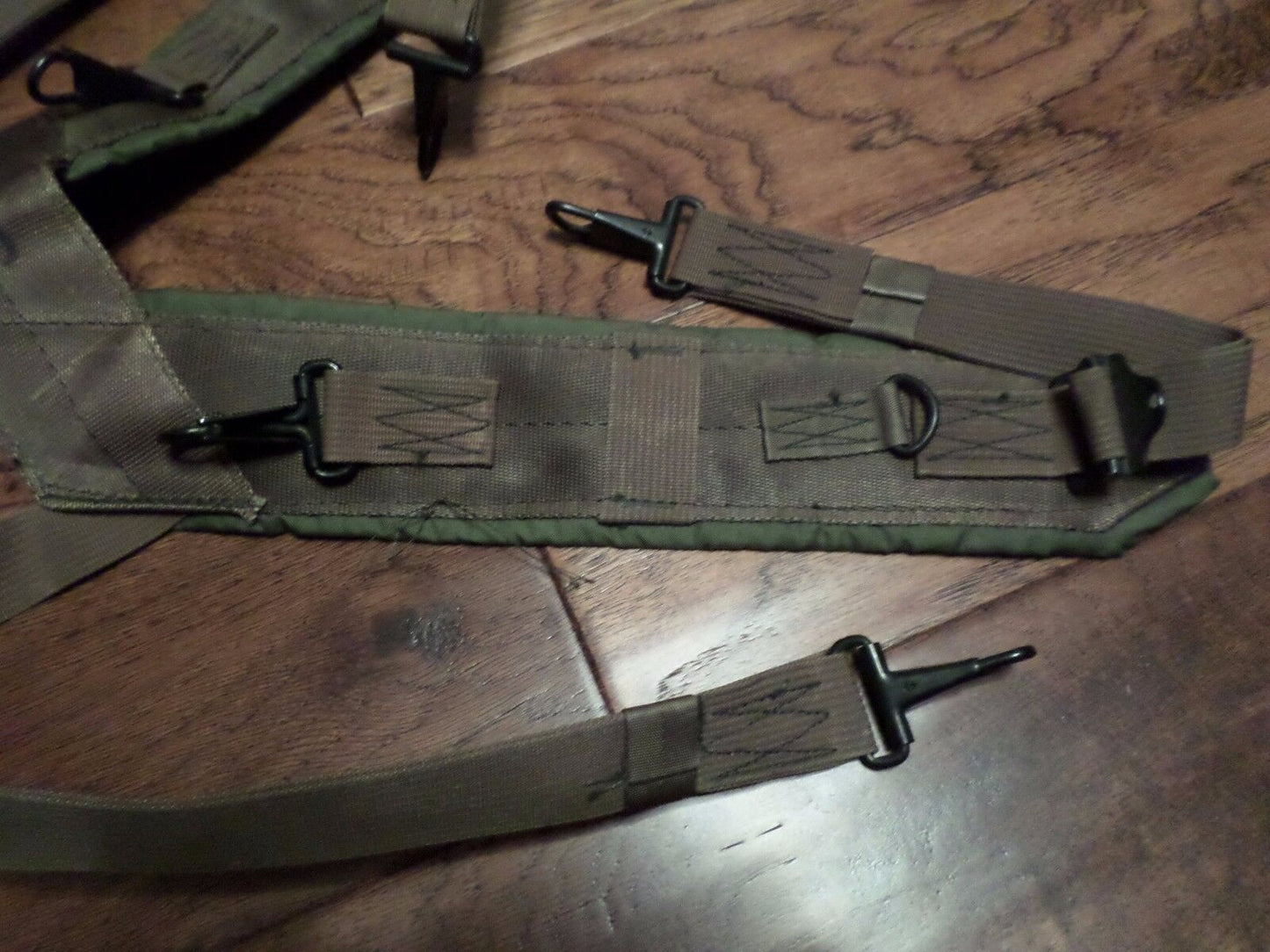 U.S MILITARY VIETNAM LC 1 H PATTERN FIELD PACK COMBAT SUSPENDERS M-1967 NEW NOS