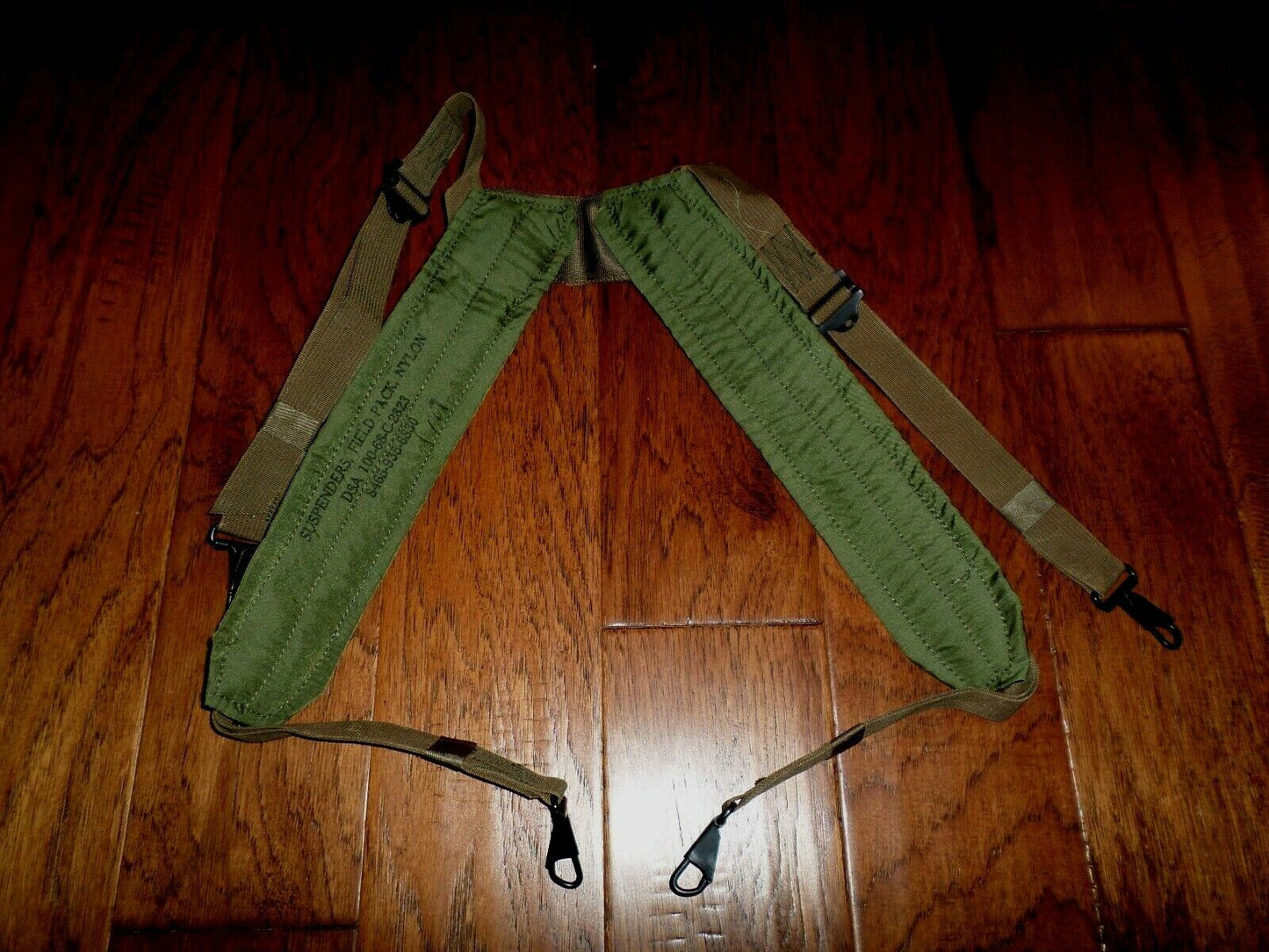 U.S MILITARY VIETNAM LC 1 H PATTERN FIELD PACK COMBAT SUSPENDERS M-1967 NEW NOS