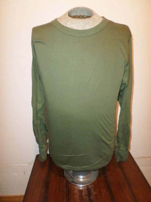 MILITARY STYLE OD GREEN LONG SLEEVE SHIRT SIZE LARGE MADE IN THE U.S.A