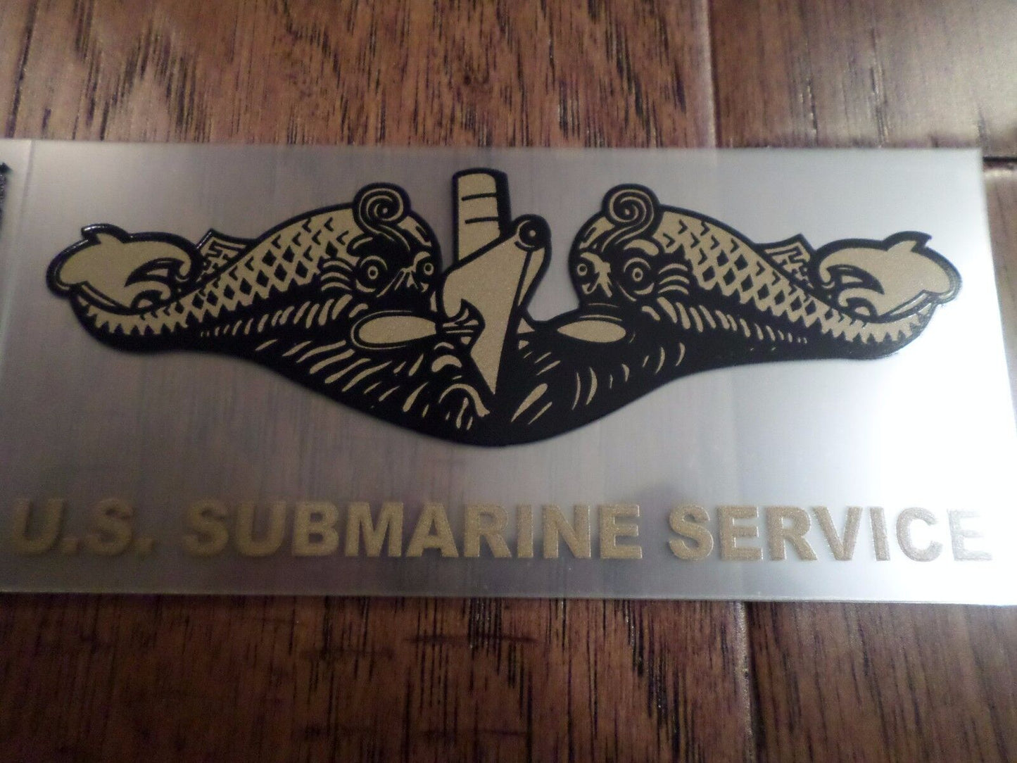 U.S MILITARY NAVY GOLD OFFICERS SUBMARINE WINDOW DECAL STICKER 5.5" X 3" INCHES