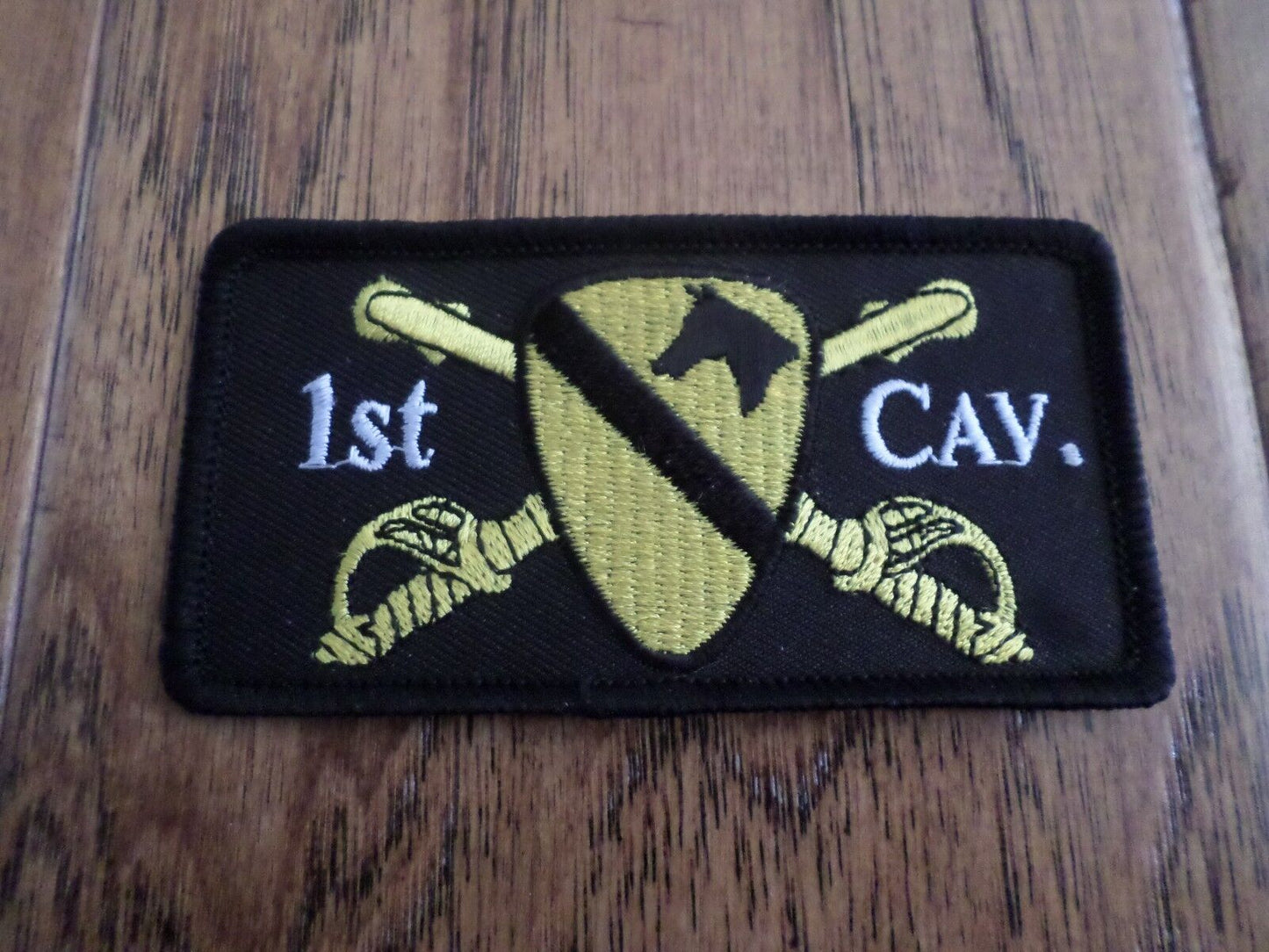 U.S MILITARY ARMY 1ST CAVALRY HAT ARM PATCH 3 3/4" X 2 " INCHES 1ST CAV