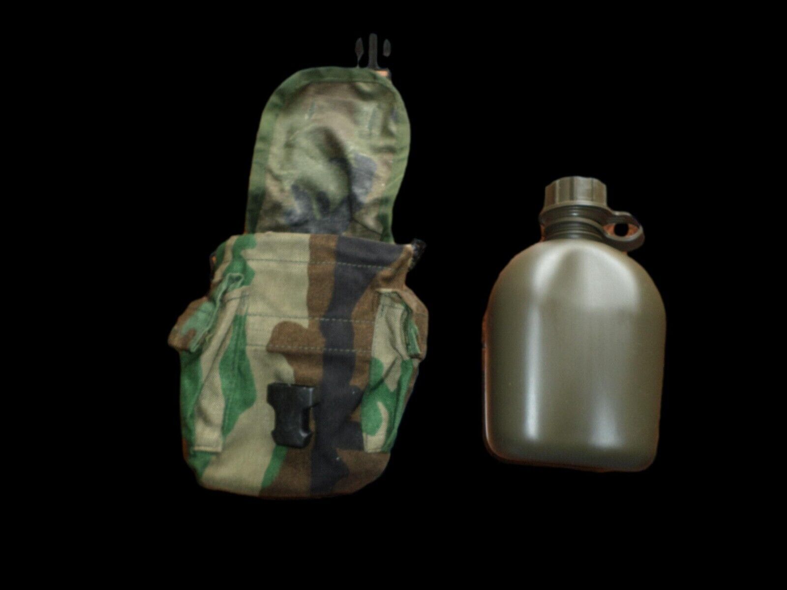Military Canteen Covers Clay's Military