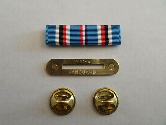 AMERICAN CAMPAIGN RIBBON WITH BRASS RIBBON HOLDER U.S MILITARY VETERAN