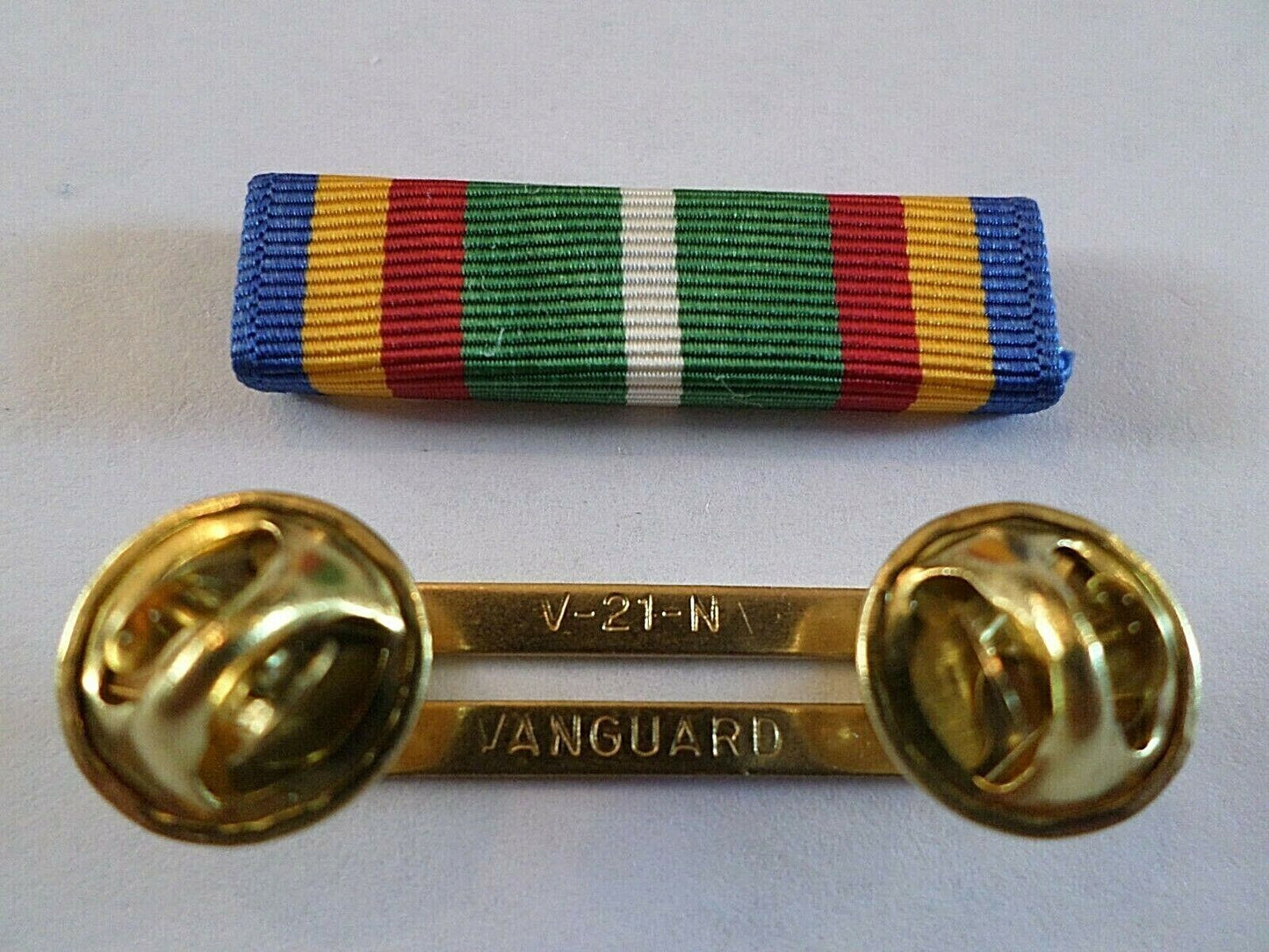 COAST GUARD UNIT COMMENDATION RIBBON WITH BRASS RIBBON HOLDER VETERAN