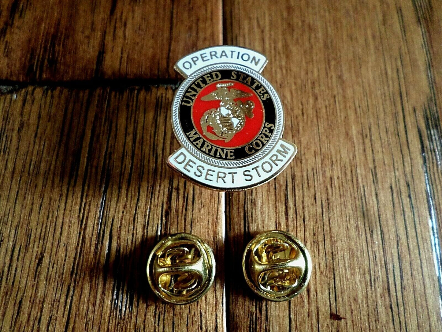 U.S MILITARY MARINE CORPS OPERATION DESERT STORM HAT LAPEL PIN