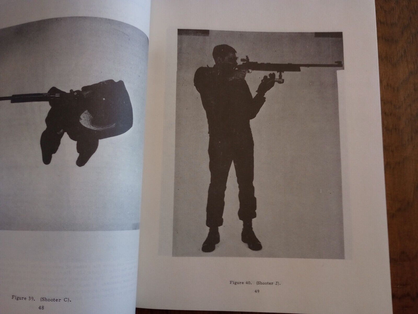 U.S ARMY RIFLE MARKSMANSHIP UNIT BOOK SHOOTING TEAM GUIDE