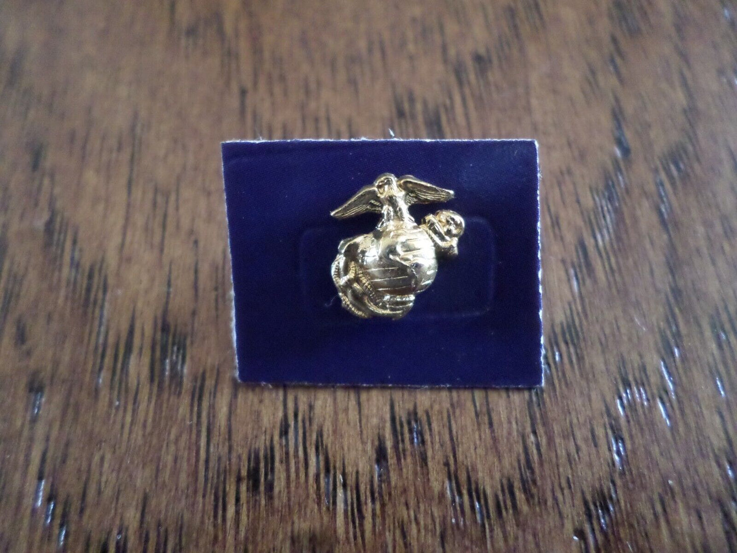 U.S MILITARY MARINE CORPS LAPEL PIN GOLD EGA INSIGNIA USMC TIE TAC USA MADE