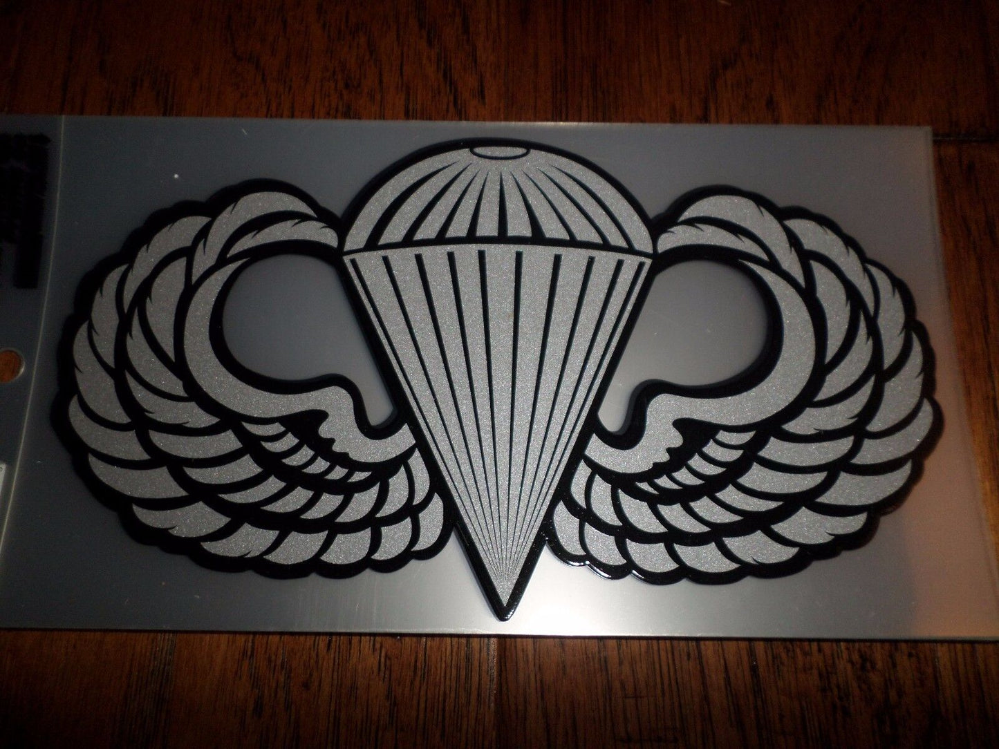 U.S MILITARY ARMY PARATROOPER JUMP WINGS LARGE WINDOW DECAL STICKER 8" X 4.75"