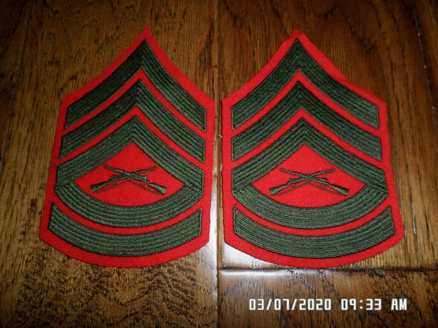 MARINE CORPS GUNNERY SERGEANT SHOULDER PATCHES SERVICE DRESS UNIFORM CHEVRON