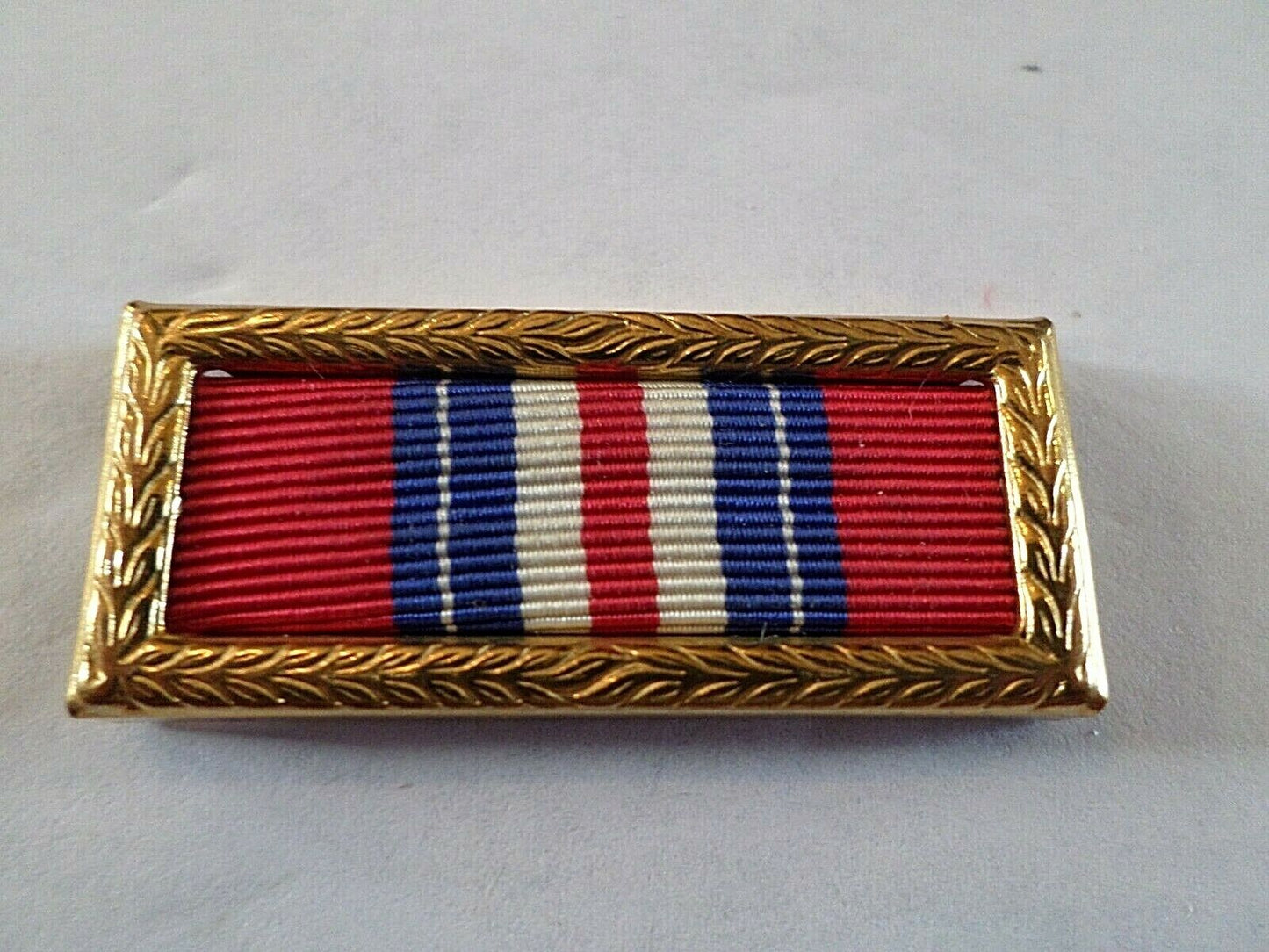 ARMY VALOROUS UNIT AWARD RIBBON WITH BRASS RIBBON HOLDER U.S MILITARY VETERAN