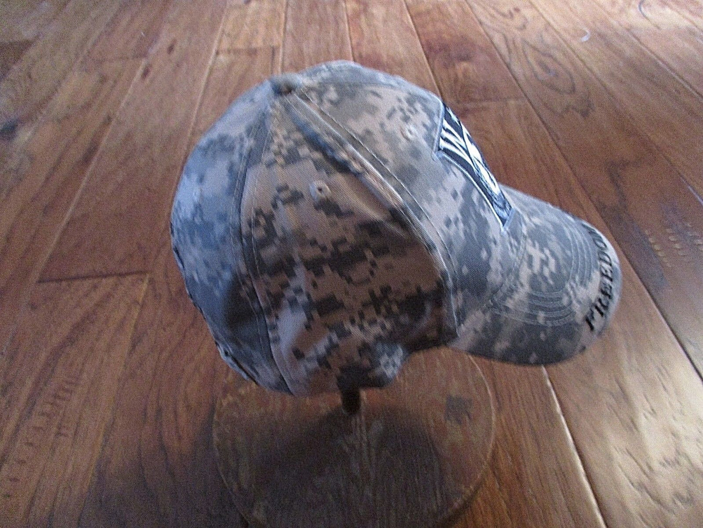 WOUNDED WARRIOR HONOR CAMOUFLAGE HAT CAP FREEDOM ISN'T FREE ON BILL