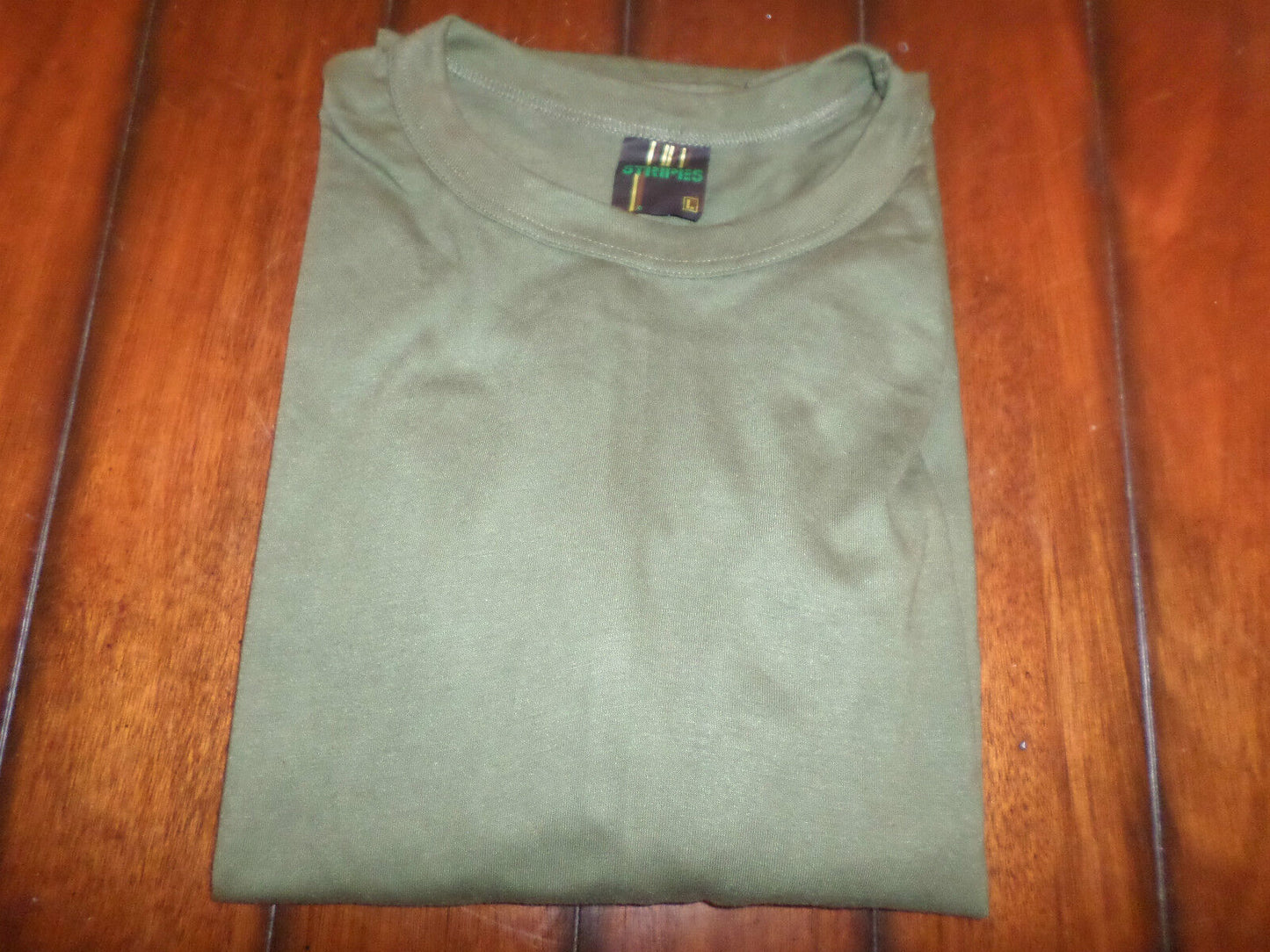 MILITARY STYLE OD GREEN LONG SLEEVE SHIRT SIZE LARGE MADE IN THE U.S.A