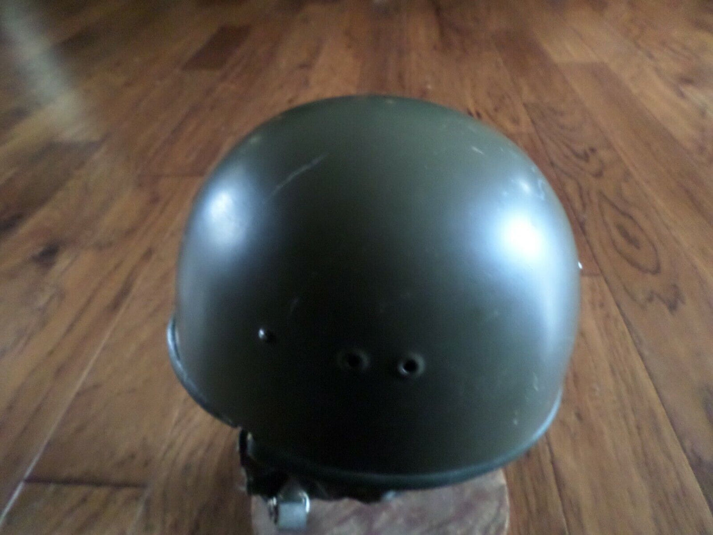 EAST GERMAN PARATROOPER HELMET WITH LINER CHIN STRAP COLD WAR ERA