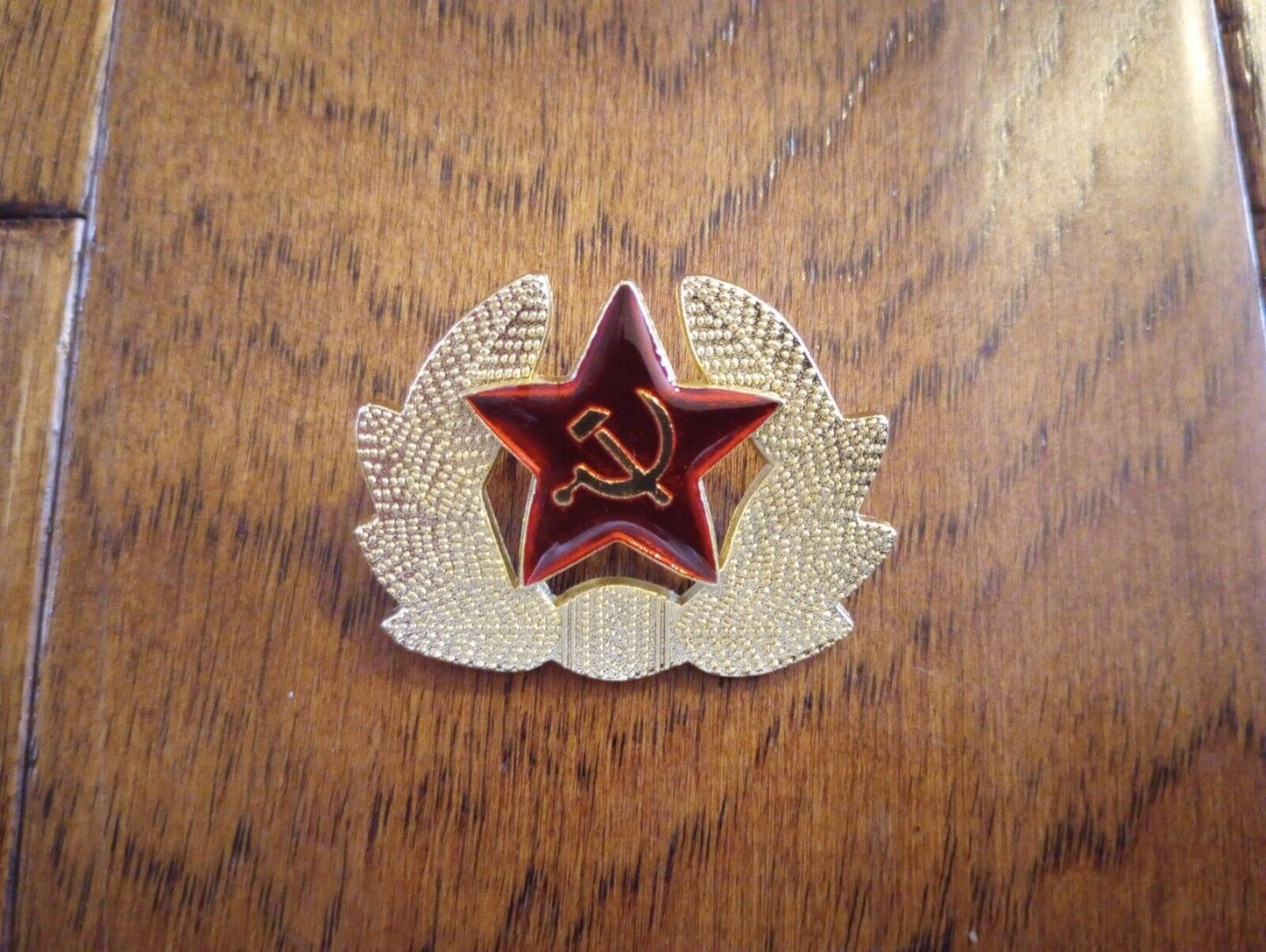 RUSSIAN MILITARY HAT CAP BADGE SINGLE POST 2" PIN SOVIET UNION HAMMER & CYCLE