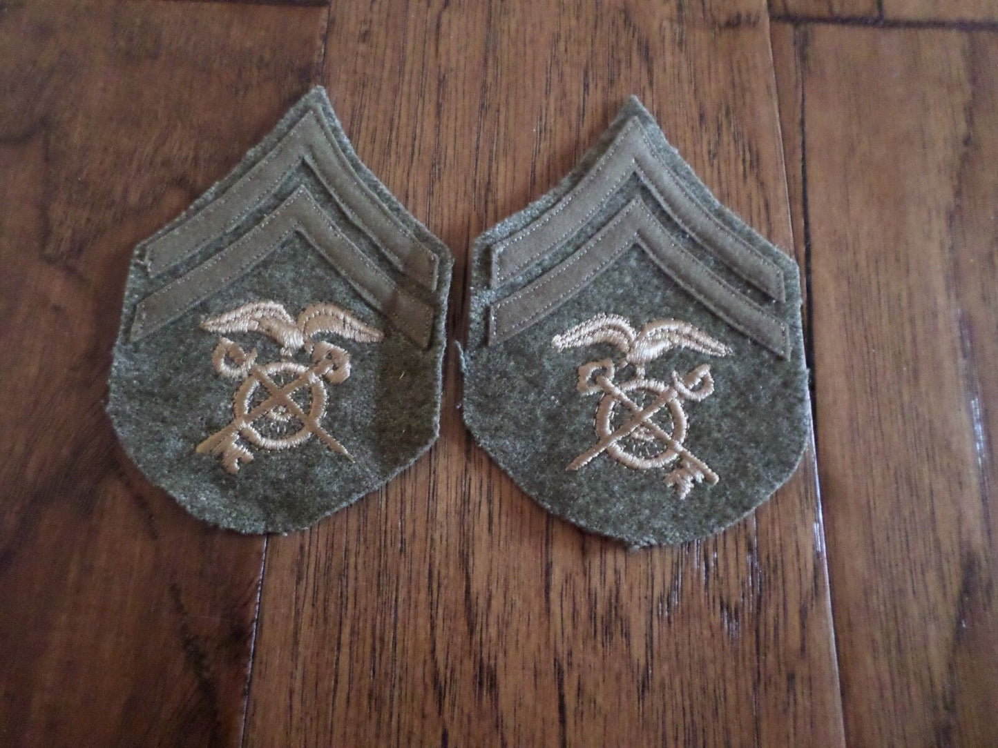 U.S MILITARY WWI CORPORAL PATCHES QUARTERMASTER 1 PAIR 2 PATCHES