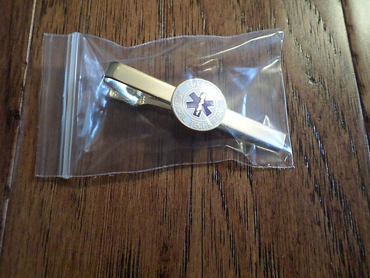 EMERGENCY MEDICAL TECHNICIAN TIE BAR TIE TAC MADE IN THE U.S.A  EMT AMBULANCE