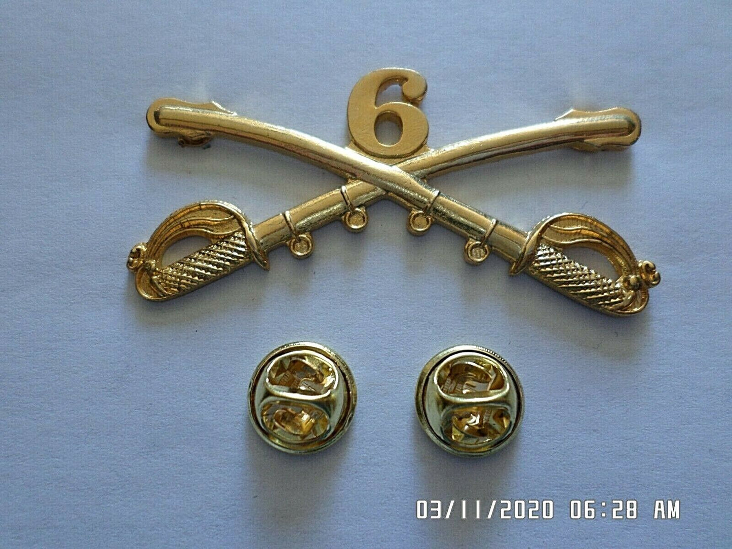 6th CAVALRY SWORDS SABERS  MILITARY HAT PIN CAVALRY REGIMENT BADGE U.S ARMY