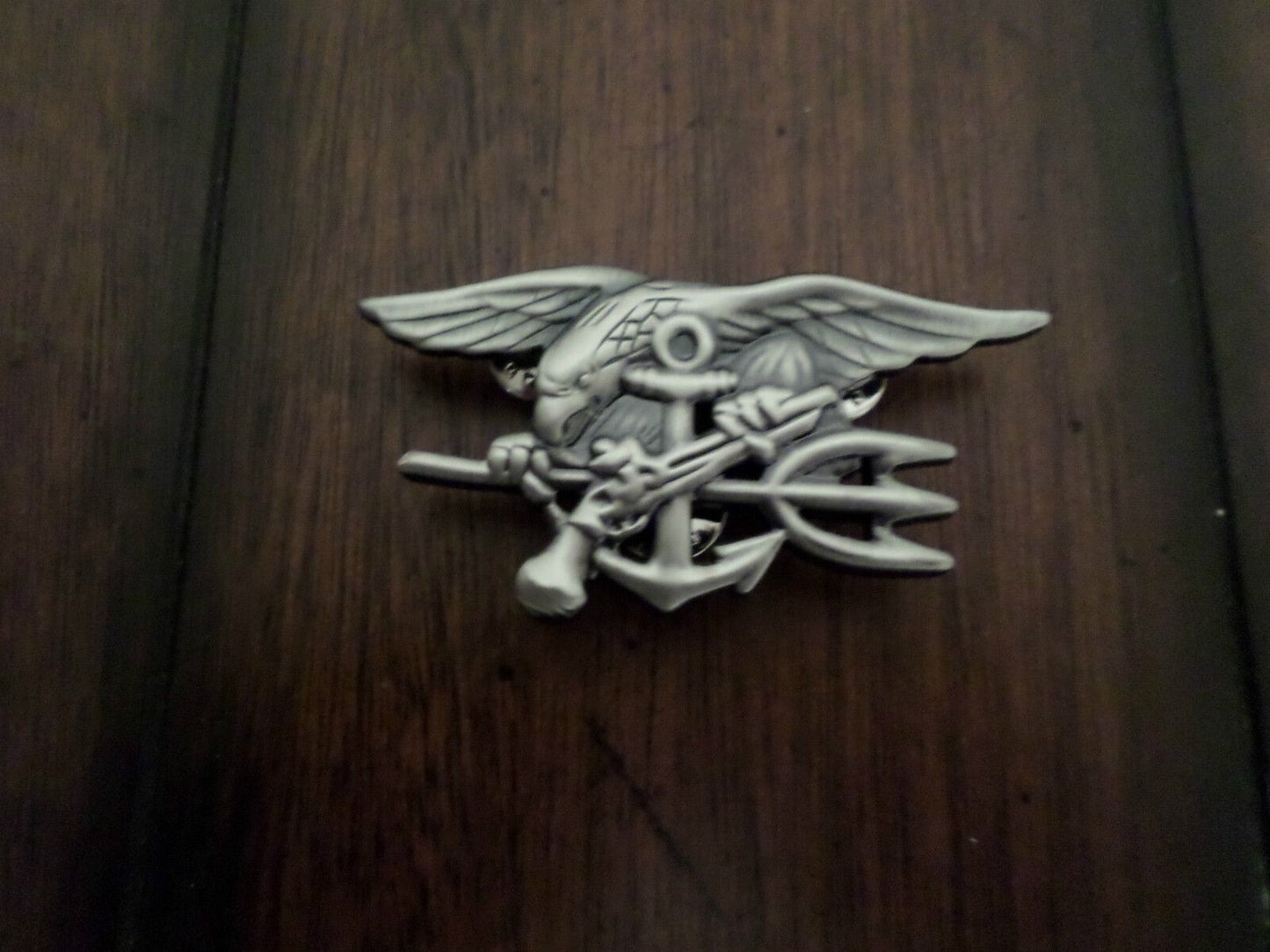 U.S NAVY SEALS SPECIAL WARFARE SEAL TEAM TRIDENT INSIGNIA PIN FULL SIZE BADGE