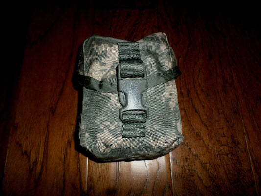 U.S MILITARY ISSUE POUCH 100 ROUND 5.56MM AMMUNITION MOLLE II UTILITY ACU CAMO