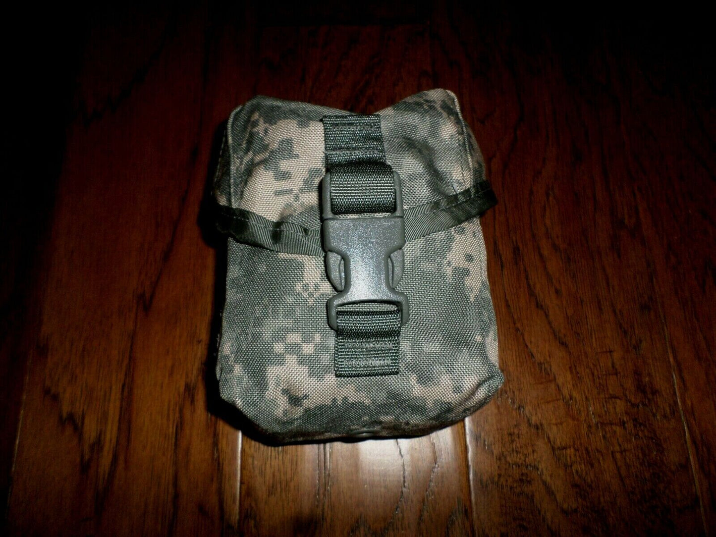 U.S MILITARY ISSUE POUCH 100 ROUND 5.56MM AMMUNITION MOLLE II UTILITY ACU CAMO