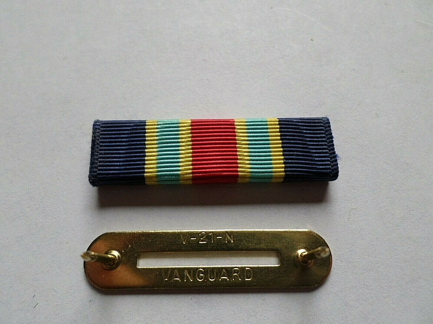 NAVY FLEET MARINE FORCE RIBBON WITH BRASS RIBBON HOLDER US MILITARY VETERAN