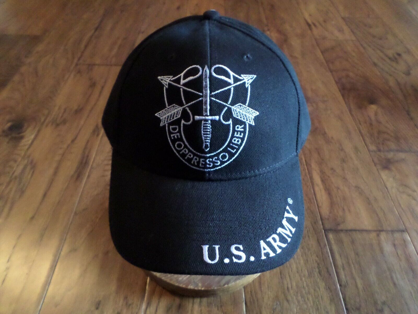 U.S MILITARY ARMY SPECIAL FORCES HAT DE OPRESSO LIBER OFFICIAL BALL CAP