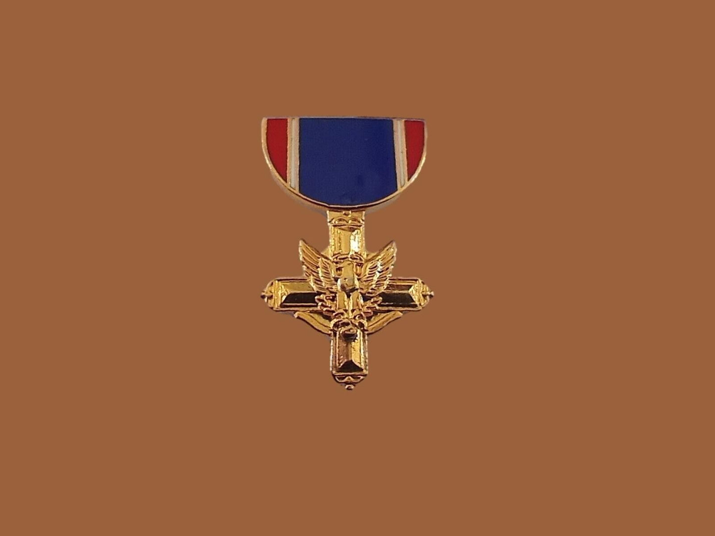 U.S MILITARY DISTINGUISHED SERVICE CROSS MEDAL HAT LAPEL PIN MINI SIZE 1 1/8"