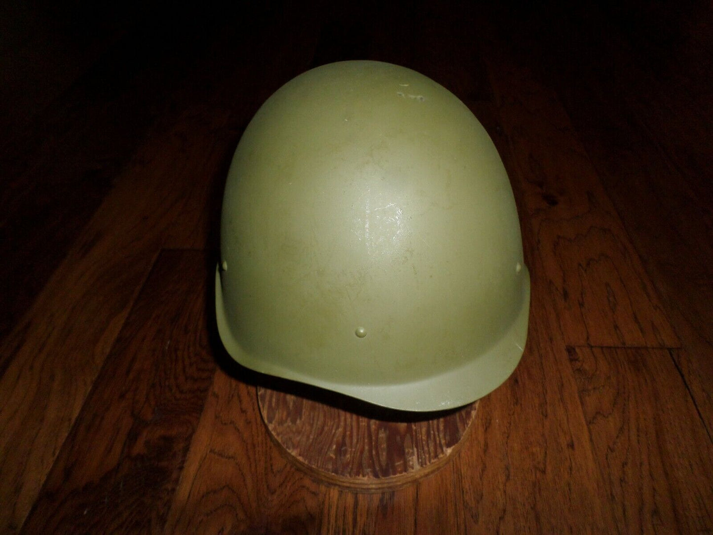 POST WWII RUSSIAN SSH-40 HELMET WITH LINER AND CHIN STRAP 1957