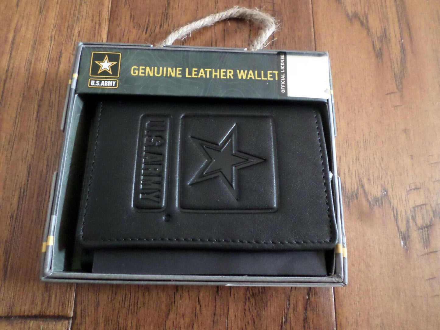 NEW U.S ARMY LEATHER TRIFOLD WALLET GENUINE BLACK COWHIDE EMBOSSED ARMY STAR