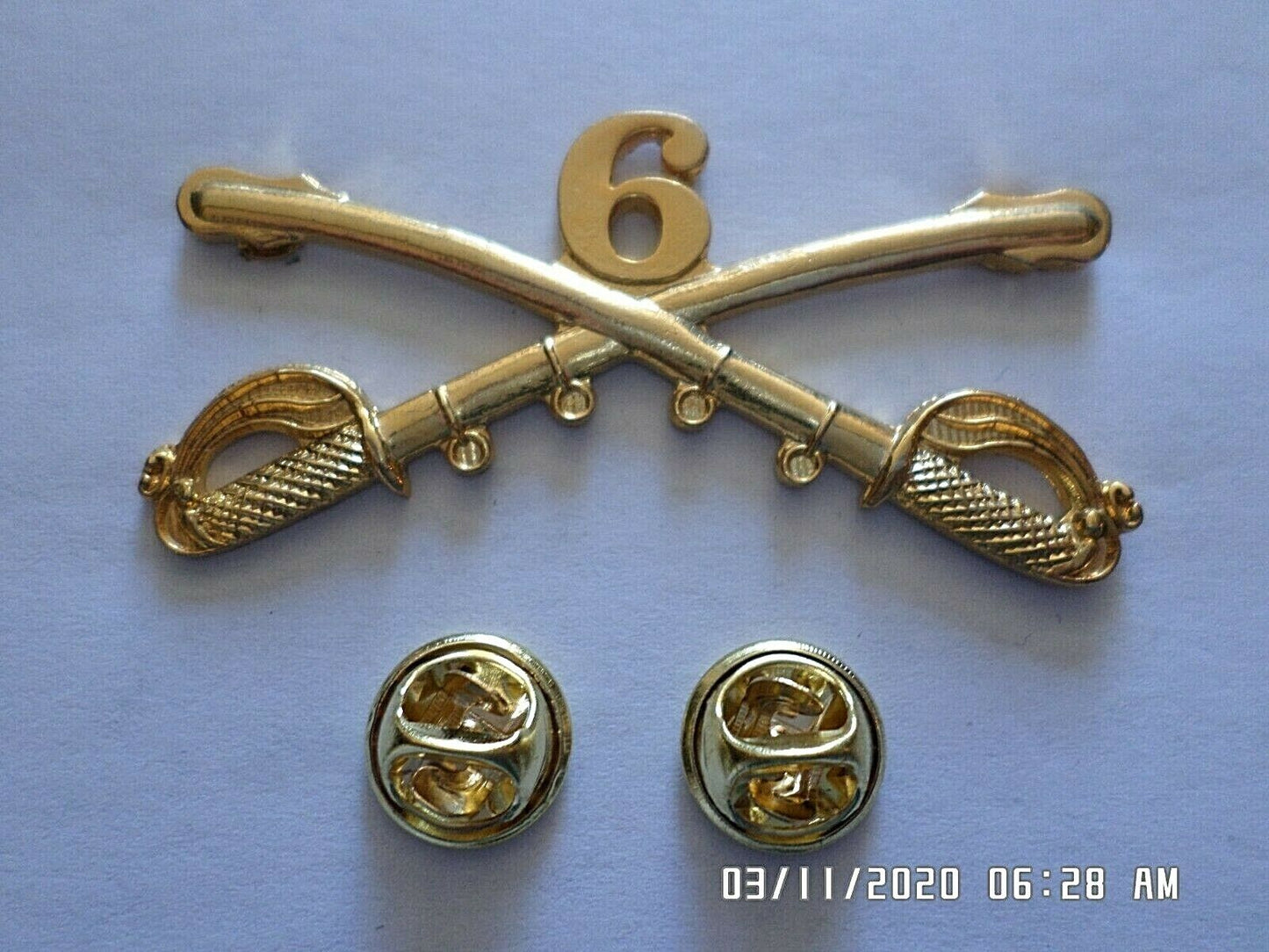 6th CAVALRY SWORDS SABERS  MILITARY HAT PIN CAVALRY REGIMENT BADGE U.S ARMY