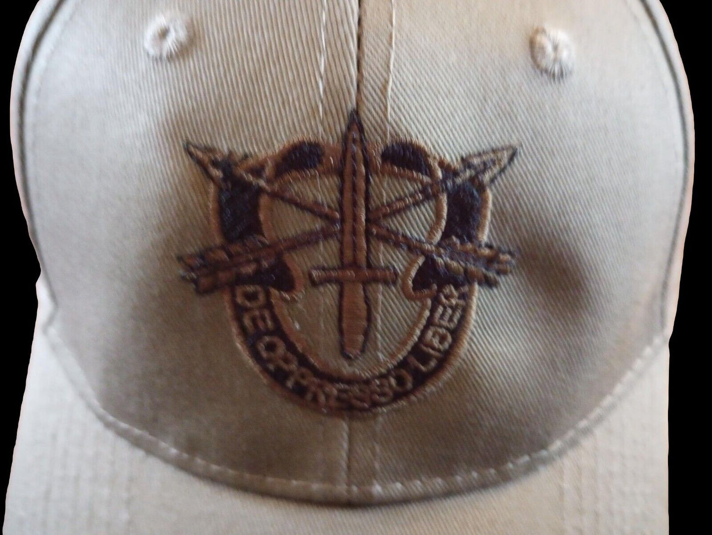 U.S MILITARY ARMY SPECIAL FORCES HAT DE OPRESSO LIBER CAP