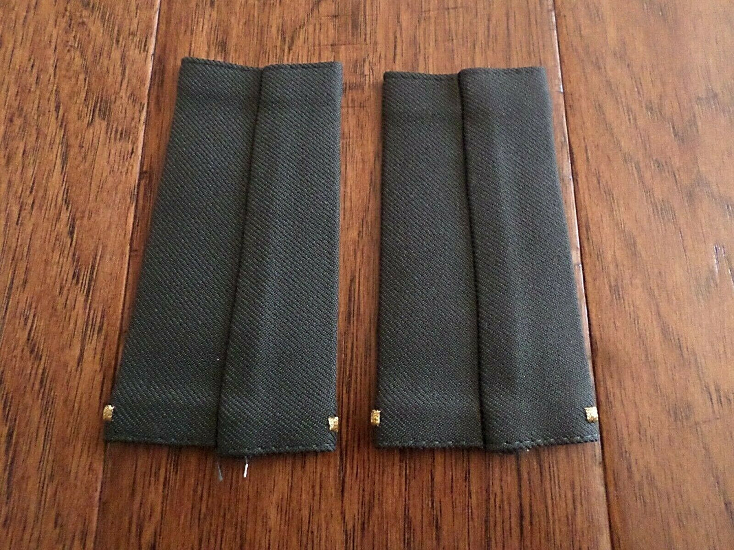 U.S MILITARY ARMY EPAULETS 1st LIEUTENANT SHOULDER RANK DARK GREEN USA MADE