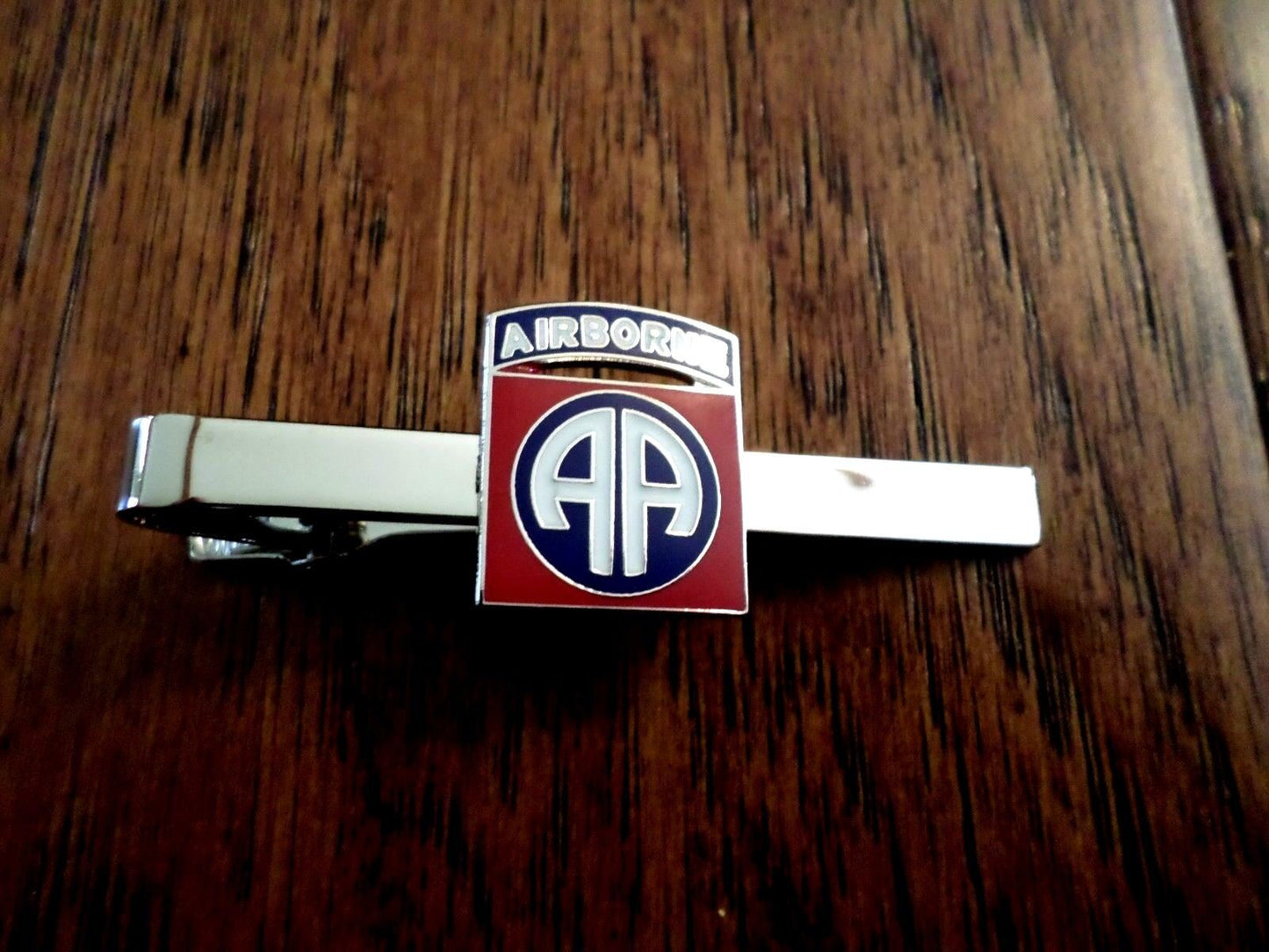 U.S MILITARY 82nd AIRBORNE DIVISION TIE BAR TIE TAC MADE IN THE U.S.A