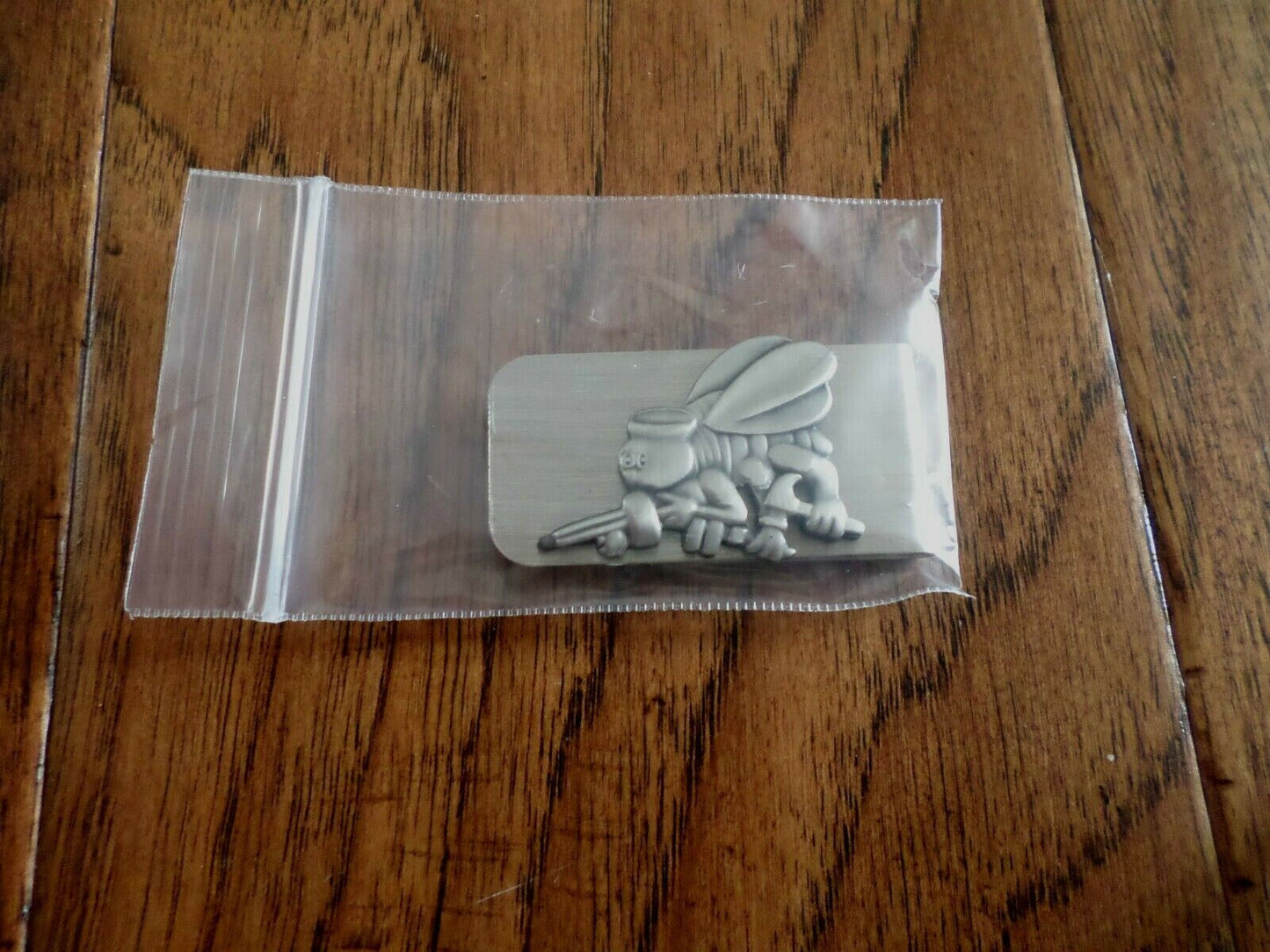 U.S MILITARY NAVY SEABEES METAL MONEY CLIP U.S.A MADE NEW IN BAGS