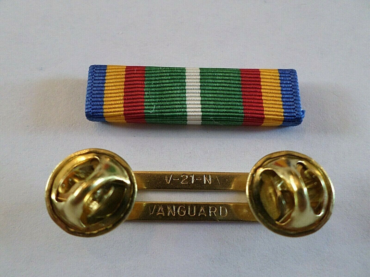 COAST GUARD UNIT COMMENDATION RIBBON WITH BRASS RIBBON HOLDER VETERAN