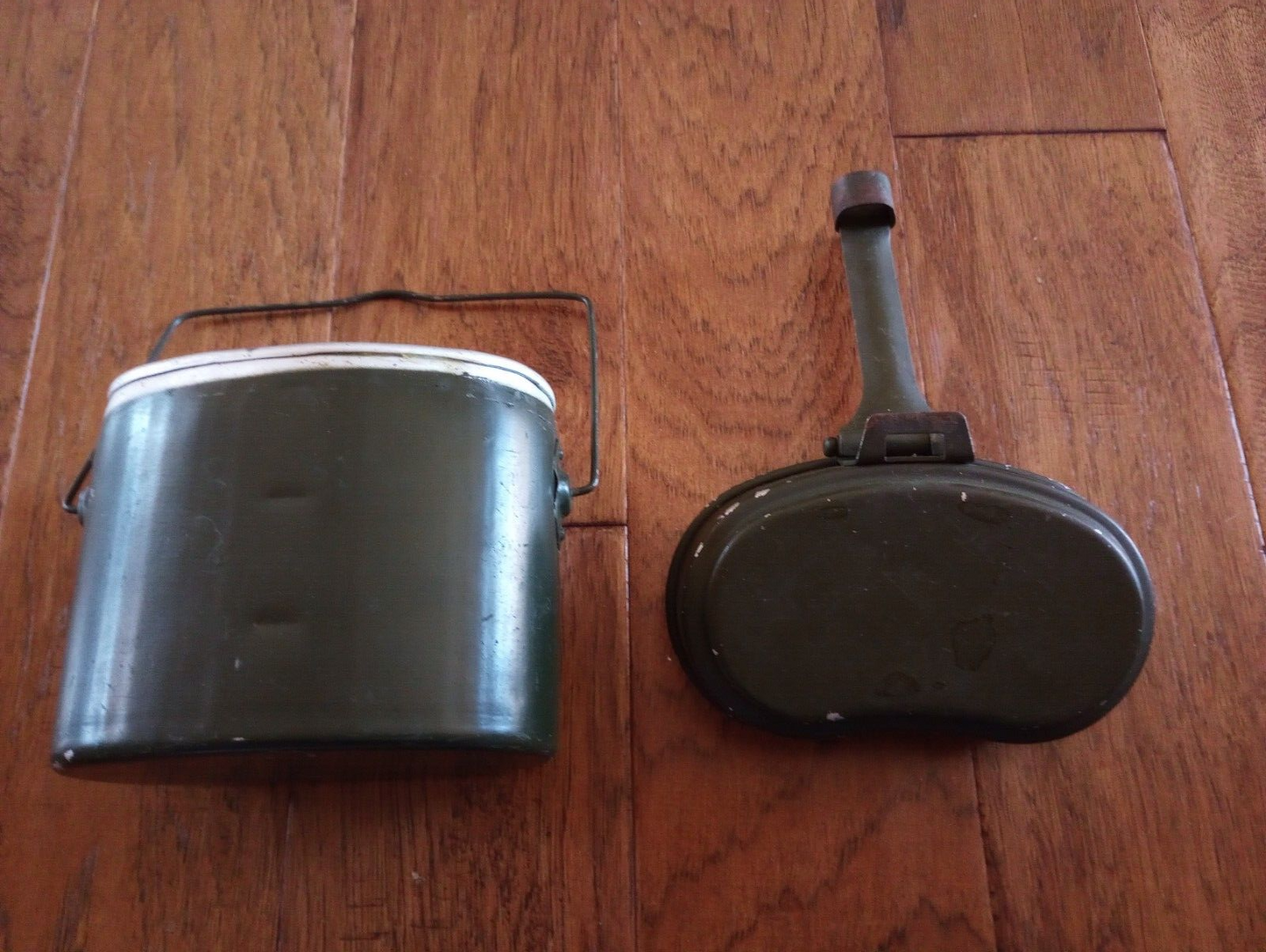 ORIGINAL ROMANIAN MILITARY 2 PIECE MILITARY MESS KIT CAMPING SURVIVAL MESS KITS