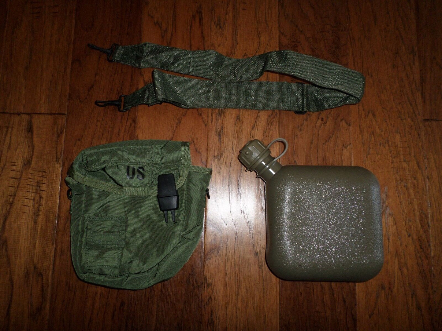 NEW U.S MILITARY ISSUE 2 QUART COLLAPSIBLE CANTEEN + COVER + STRAP NBC LID CAP