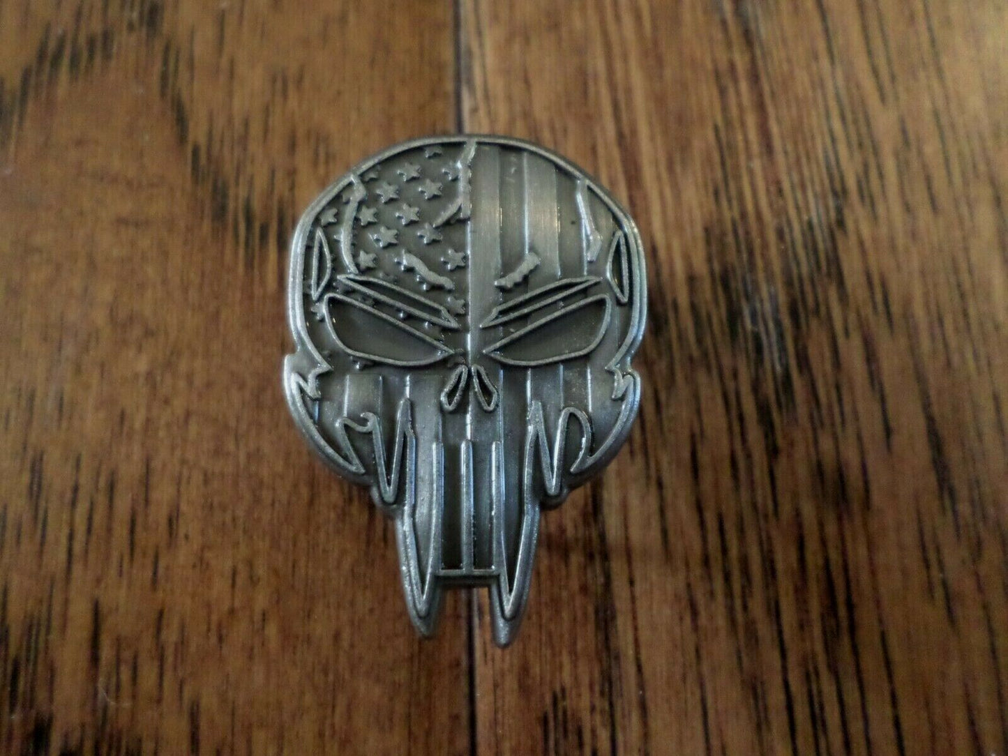 PATRIOTIC SKULL DEMON HAT PIN LAPEL DOUBLE POST PIN USA FLAG SKULL NAVY SEAL