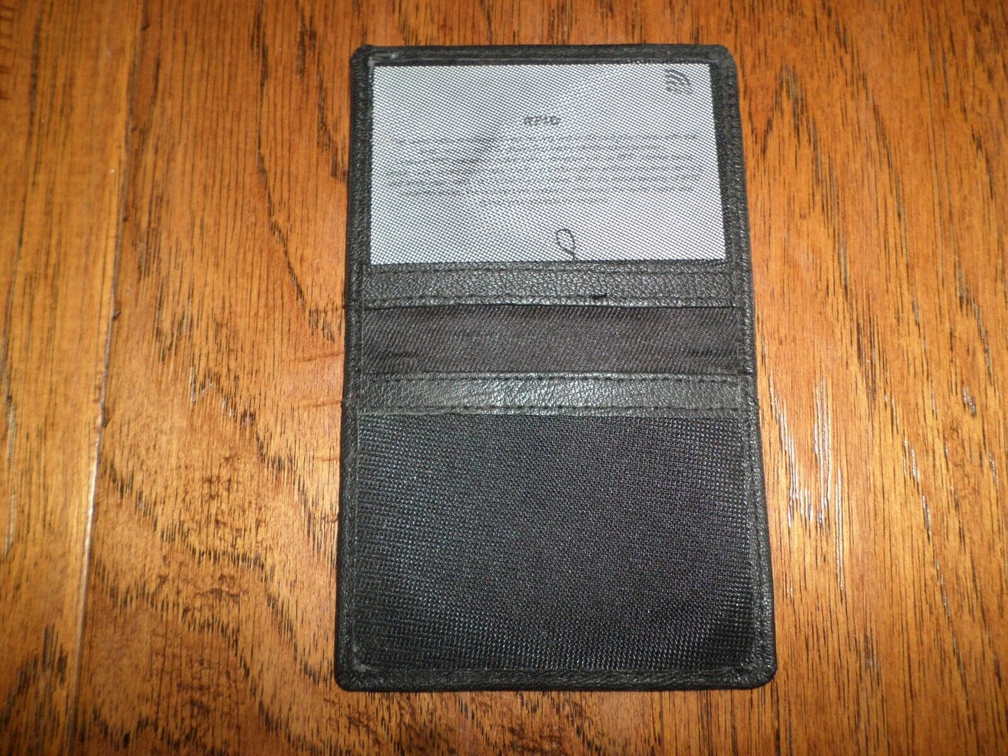 NEW U.S MARINE CORPS LEATHER BI-FOLD WALLET GENUINE BLACK COWHIDE EMBOSSED