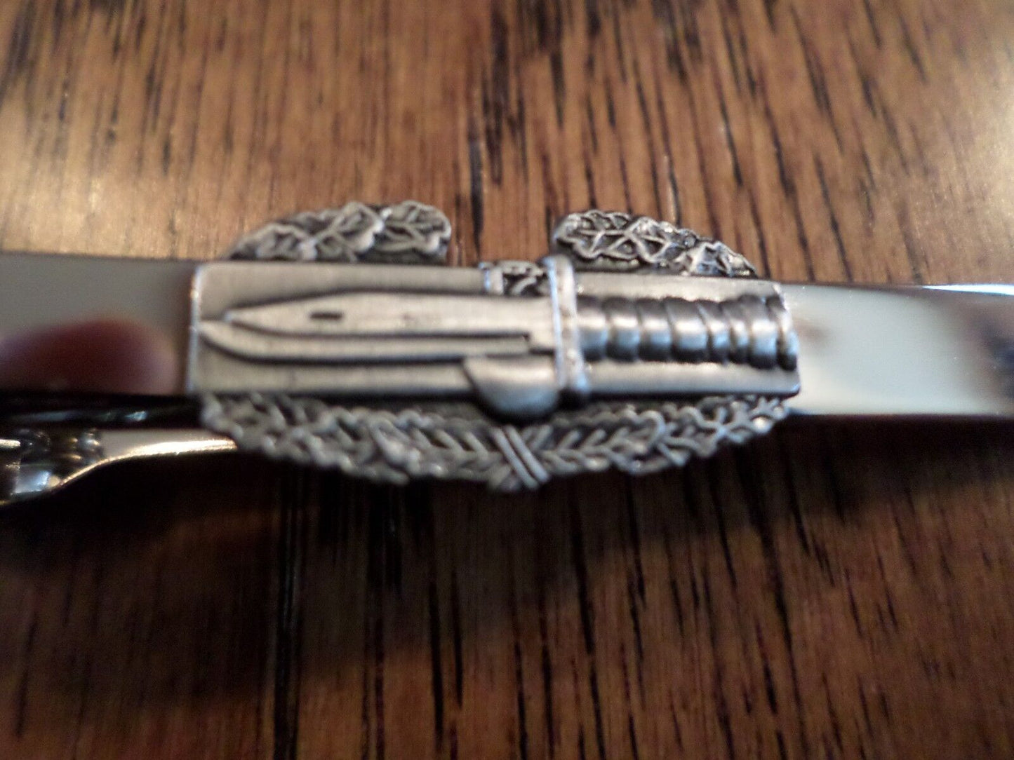 U.S MILITARY ARMY CAB BADGE TIE BAR TIE TAC COMBAT ACTION BADGE U.S.A MADE