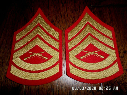 MARINE CORPS GUNNERY SERGEANT SHOULDER PATCHES DRESS BLUES UNIFORM CHEVRON