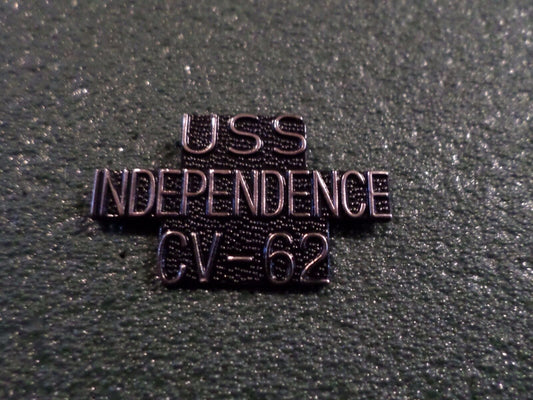 U.S MILITARY NAVY SHIP USS INDEPENDENCE CV-62 HAT LAPEL PIN CLUTCH BACK