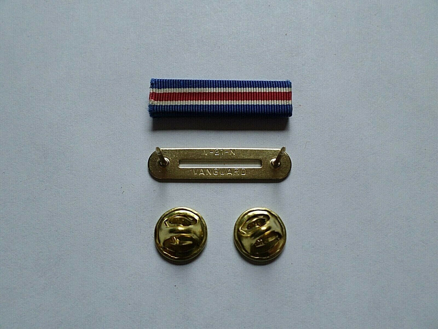 ARMY RESERVE ARCOTR RIBBON WITH BRASS RIBBON HOLDER US MILITARY ISSUE VETERAN