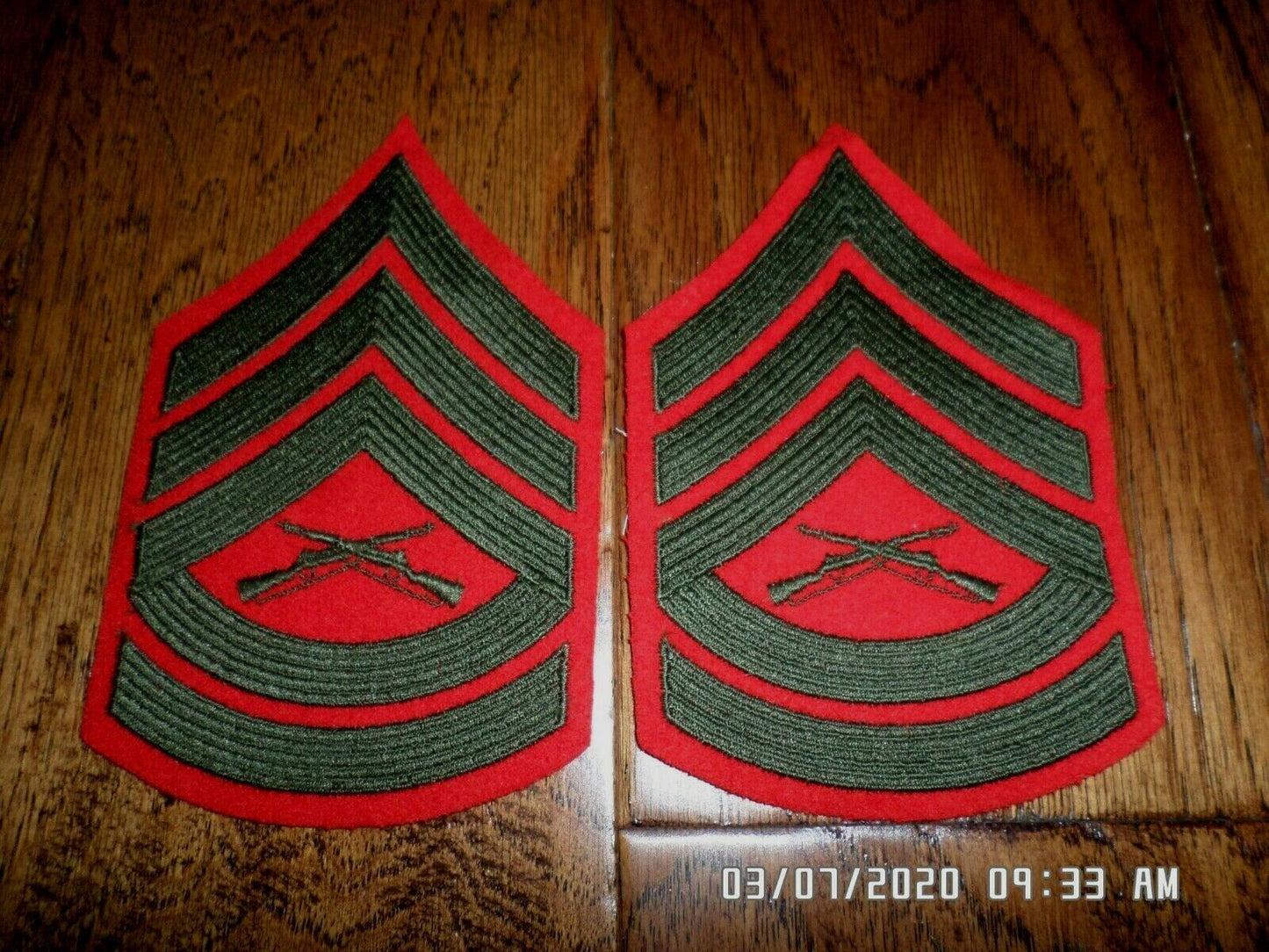 MARINE CORPS GUNNERY SERGEANT SHOULDER PATCHES SERVICE DRESS UNIFORM CHEVRON